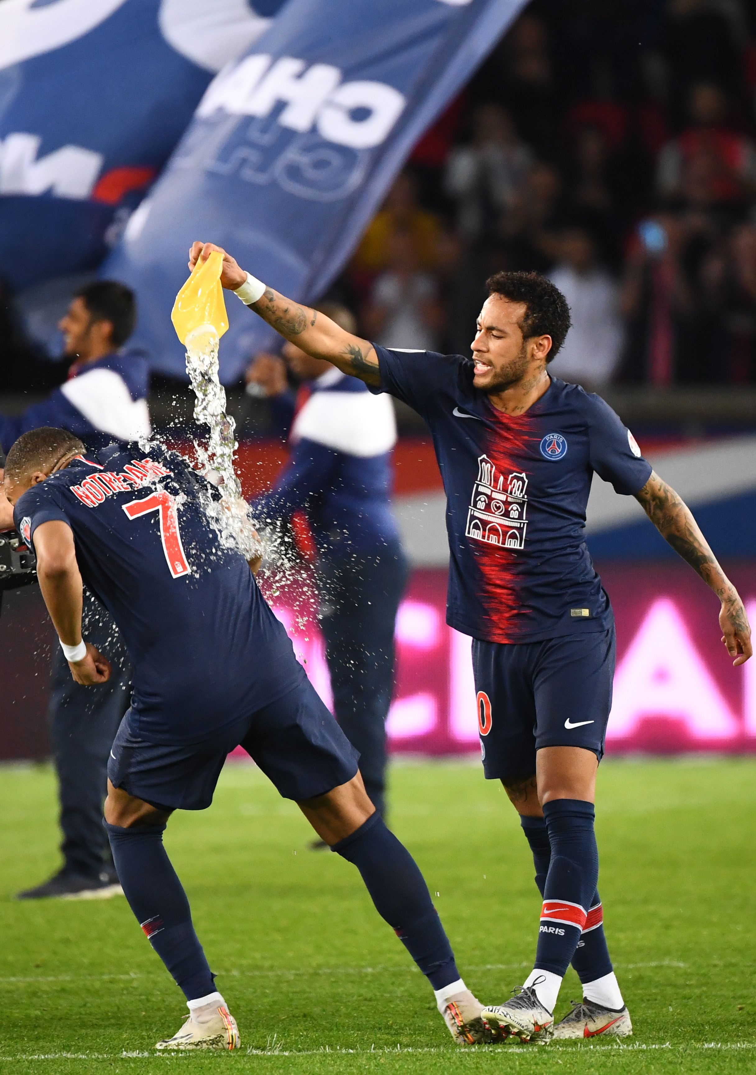 官方：贝吉里斯坦正式卸任曼城足球总监一职