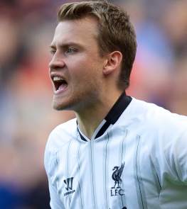 莱万：现在最好不要谈论亚马尔；合同的事我不着急