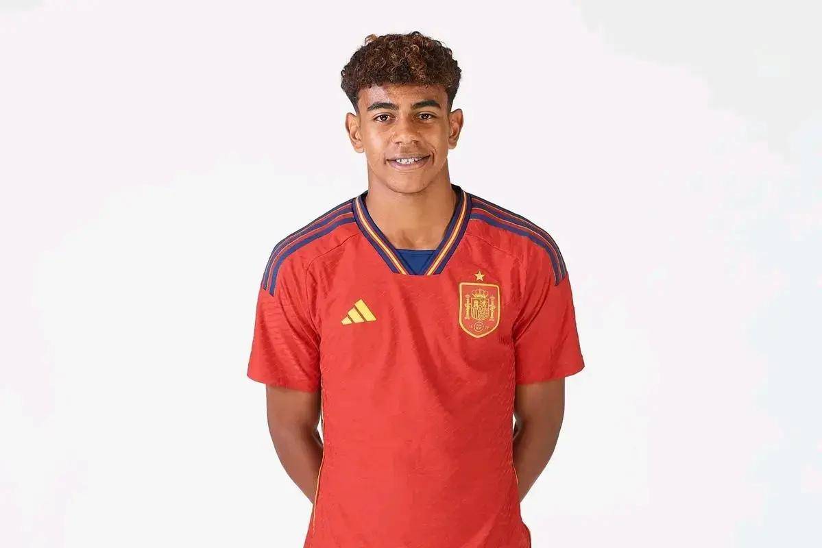 英媒：里沙利松愿意重返埃弗顿，埃弗顿尚未决定是否签回他